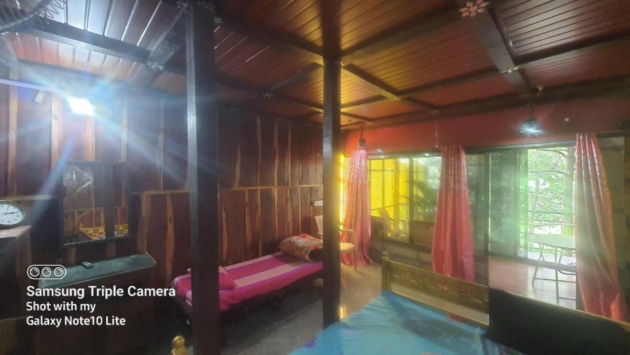 Amruta Homestays Chikhaldara Eksteriør billede